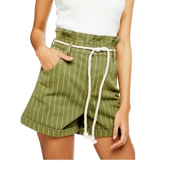 Topshop Green Stripe Paperbag High Waist Shorts high rise 4 new - Picture 1 of 13
